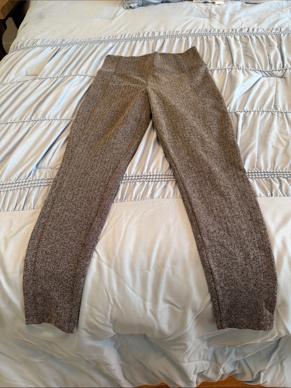 Athleta gray and black Knit Ponte Leggings